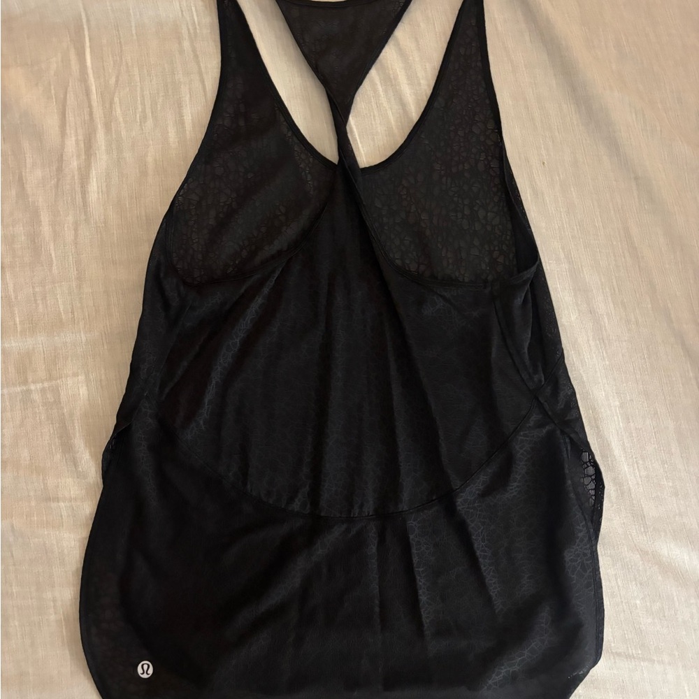 4 Lululemon work out tank tops